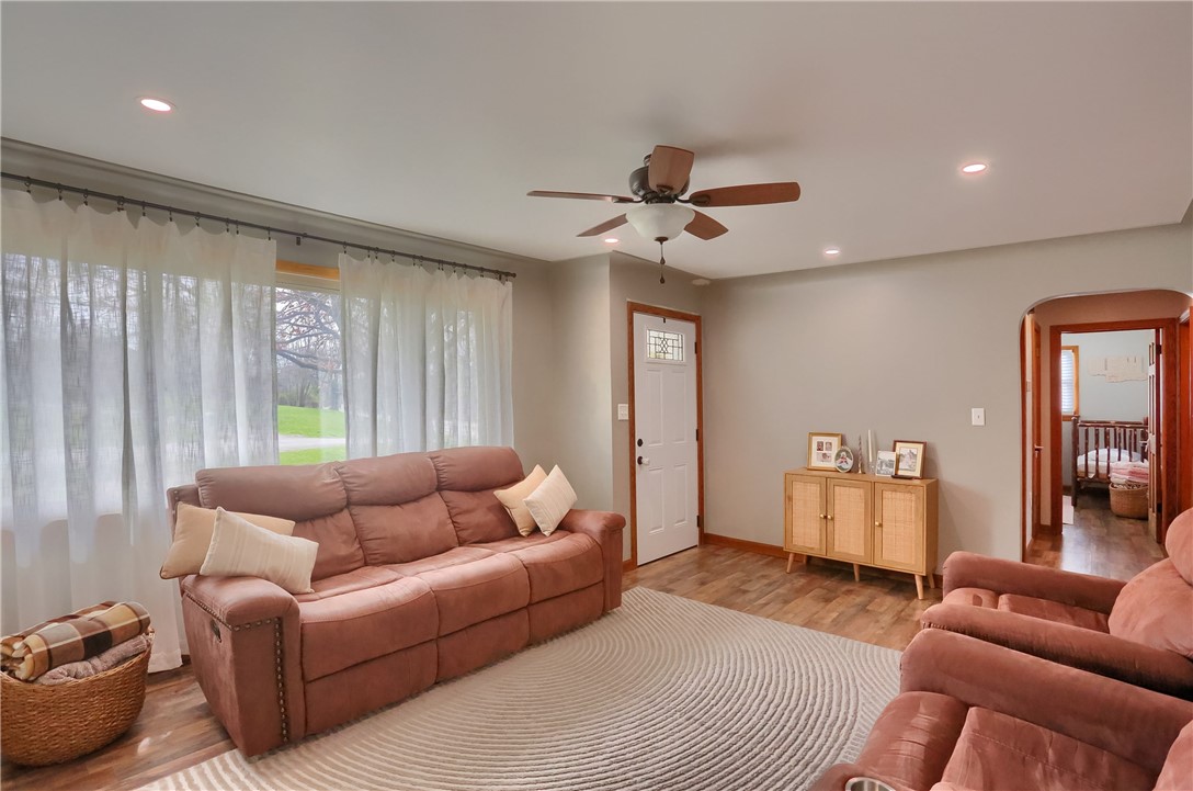 137 Lapin Ln
