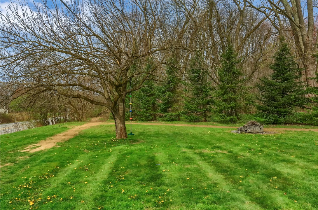 137 Lapin Ln