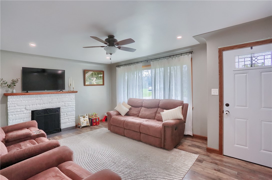 137 Lapin Ln