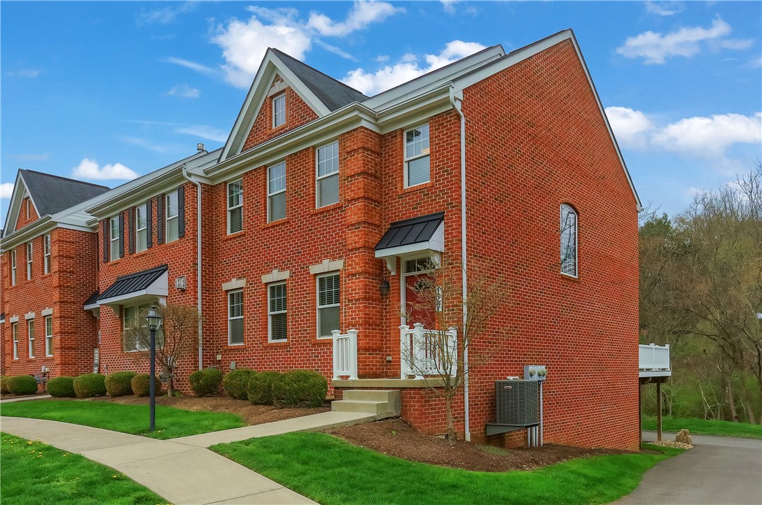 127 Shenot Rd