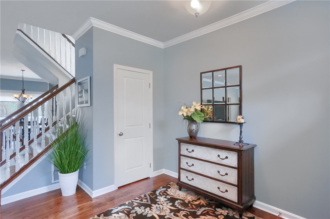 127 Shenot Rd