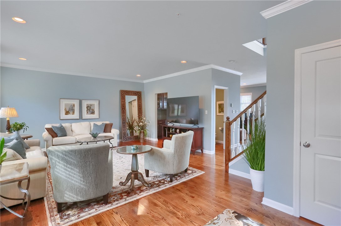 127 Shenot Rd