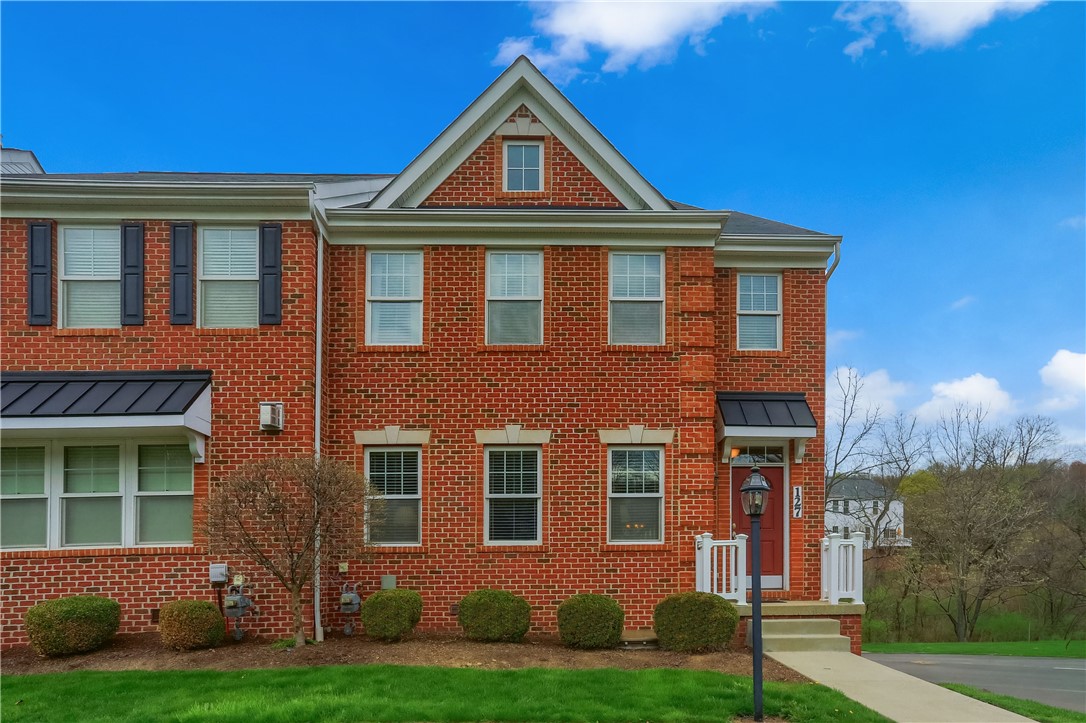 127 Shenot Rd