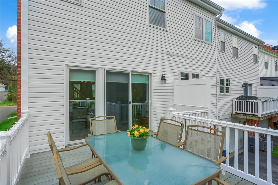127 Shenot Rd