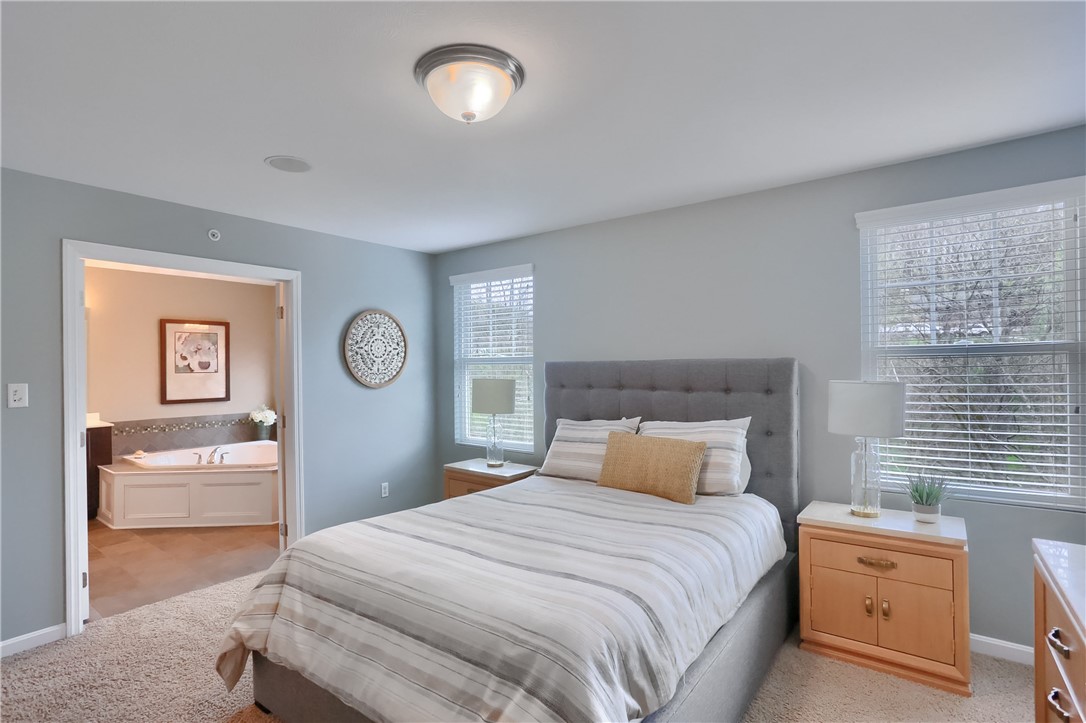 127 Shenot Rd
