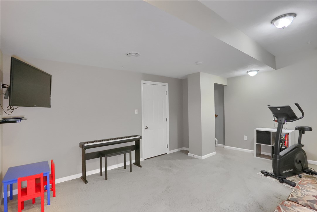 127 Shenot Rd