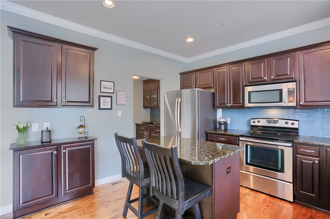 127 Shenot Rd