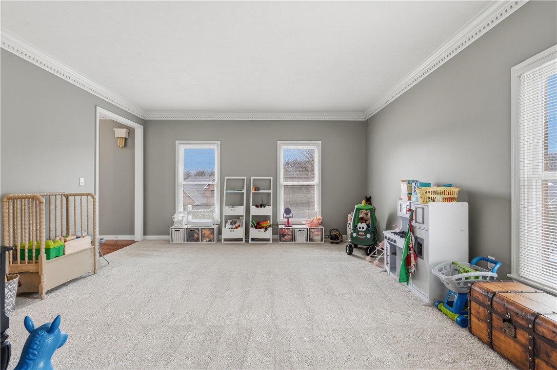 128 Oakview Drive