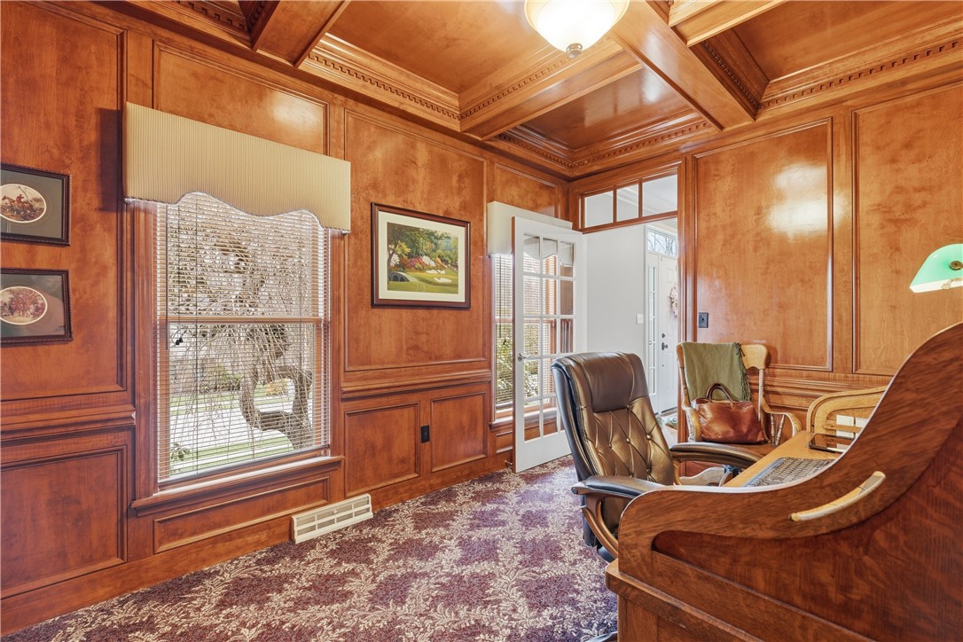 128 Oakview Drive