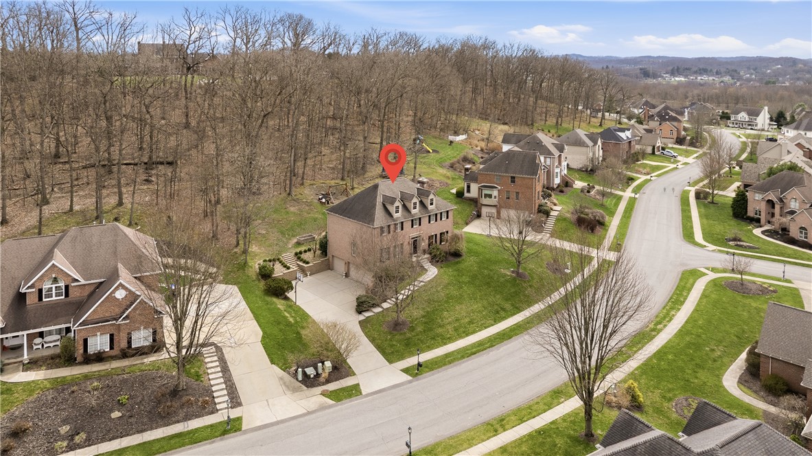 128 Oakview Drive