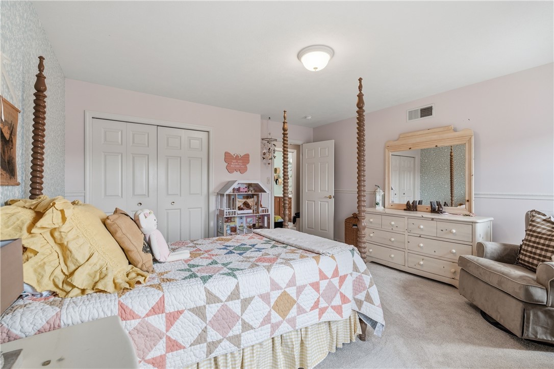 128 Oakview Drive