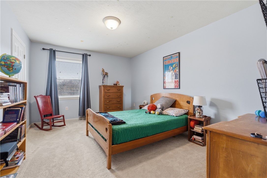 128 Oakview Drive