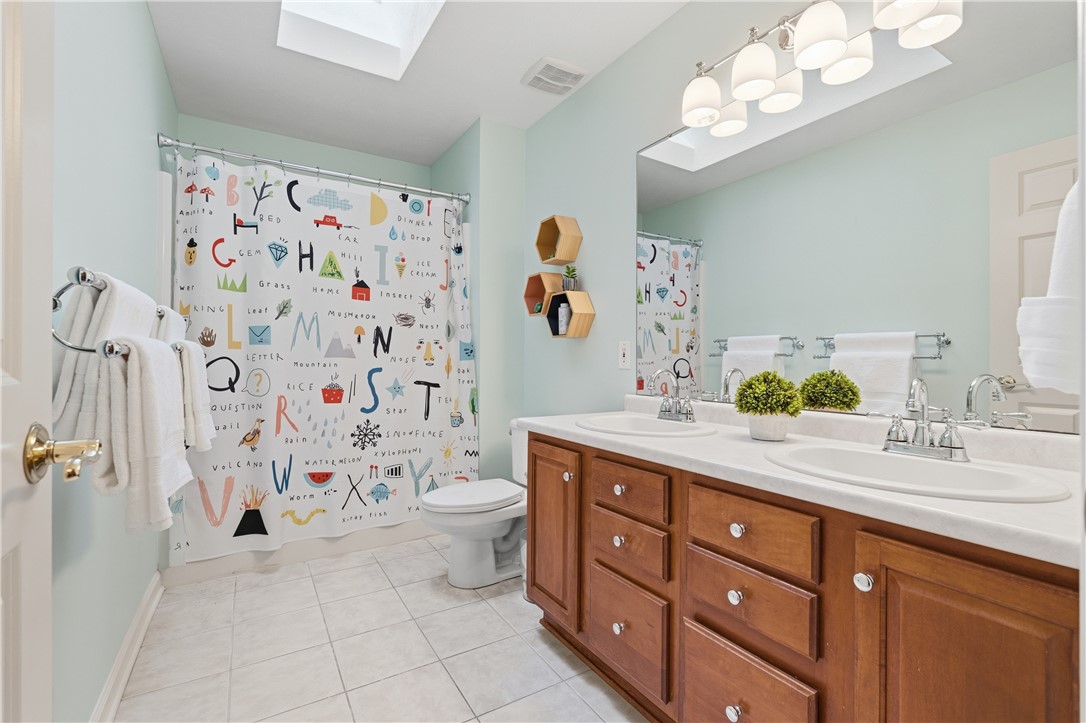 128 Oakview Drive