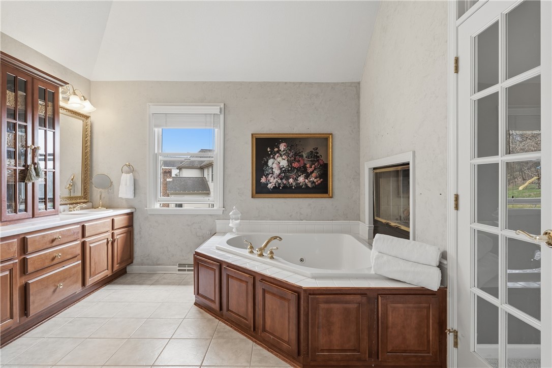 128 Oakview Drive