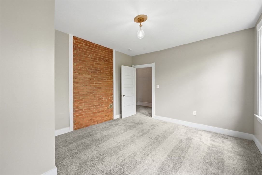 104 Marie Ave