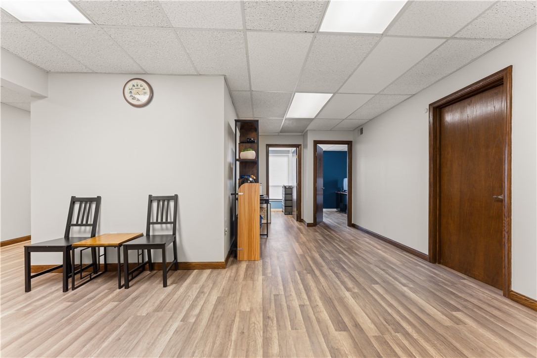 600 Commerce Dr