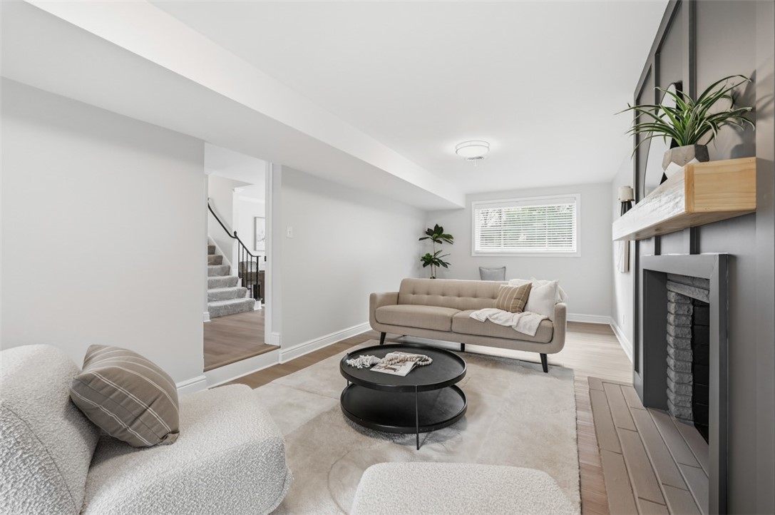 343 Inglewood Dr.