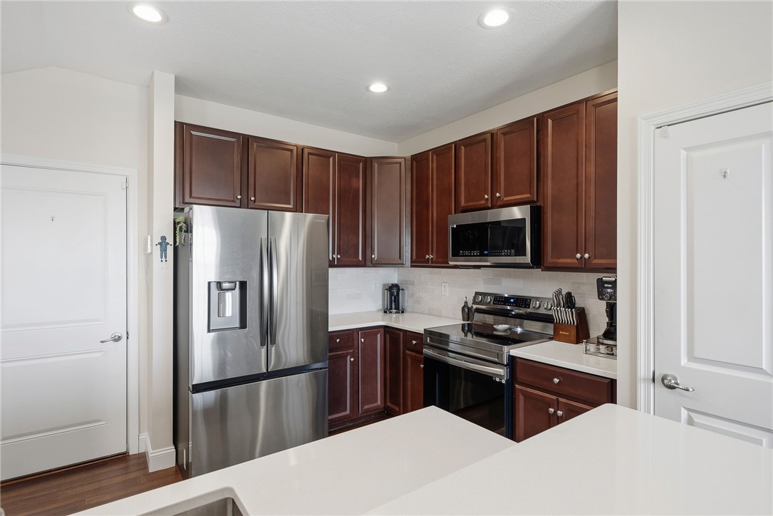 304 Sunrise Dr