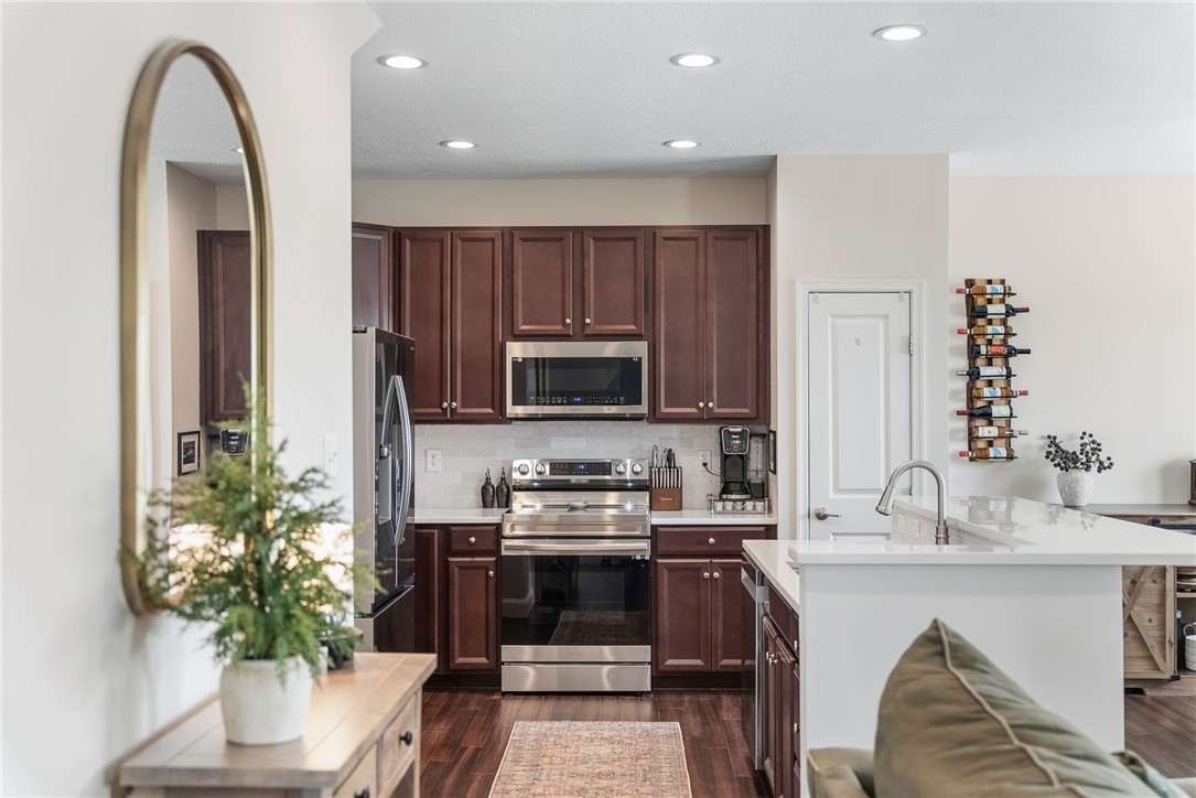 304 Sunrise Dr