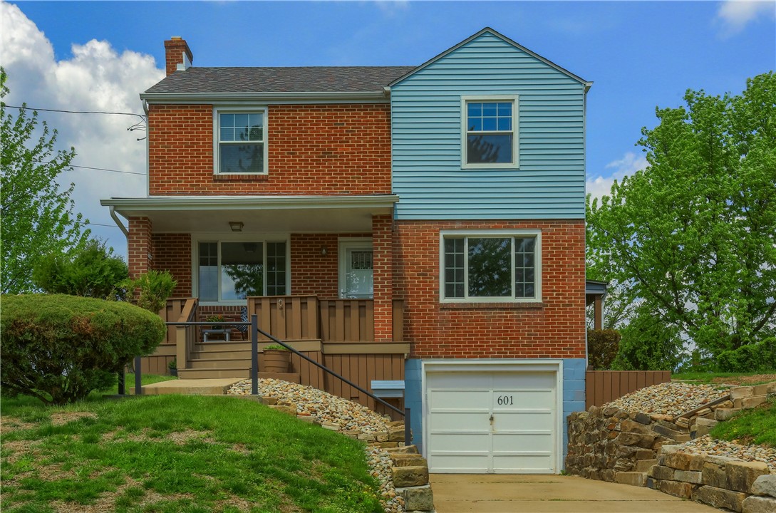 601 Lochinvar Dr