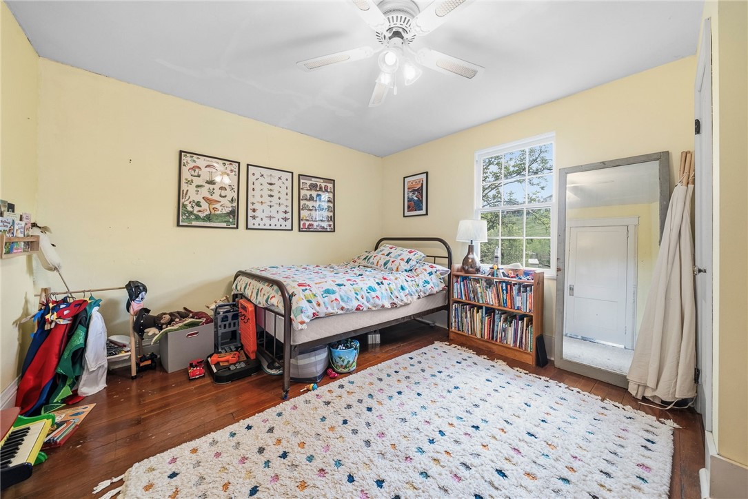 5564 Kings School Rd