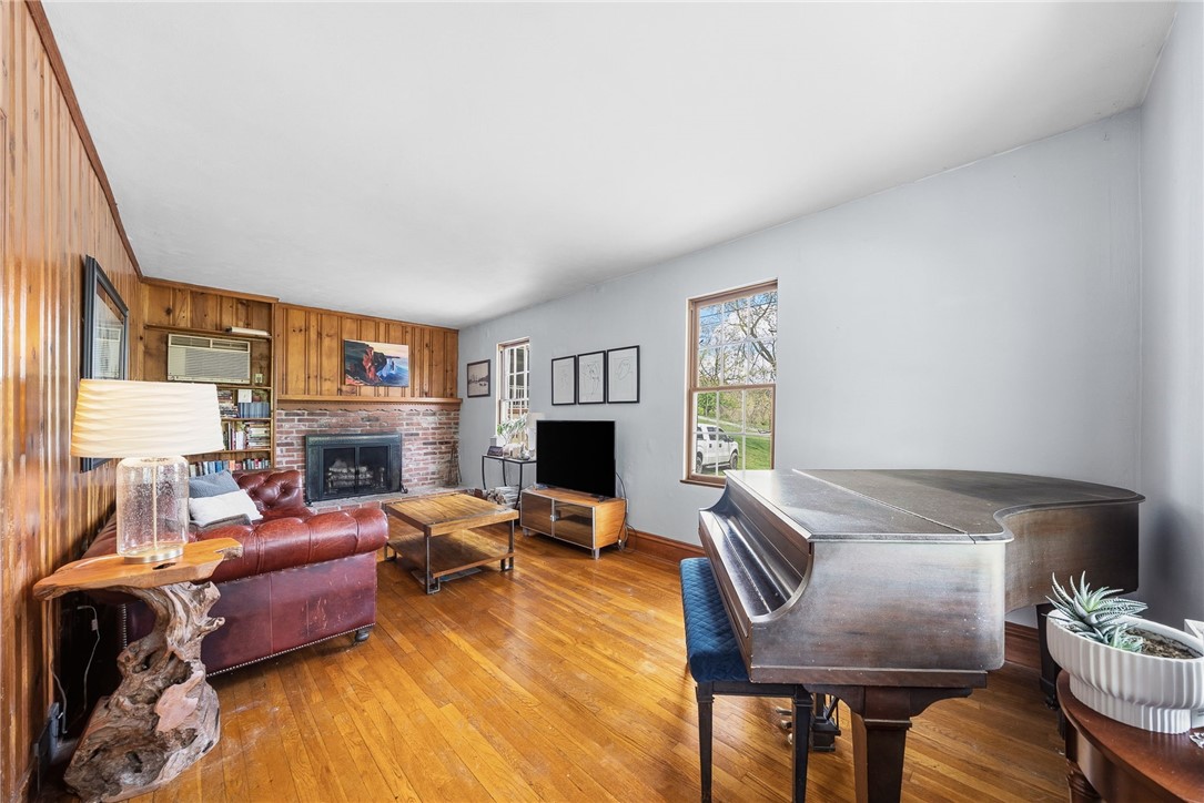 5564 Kings School Rd