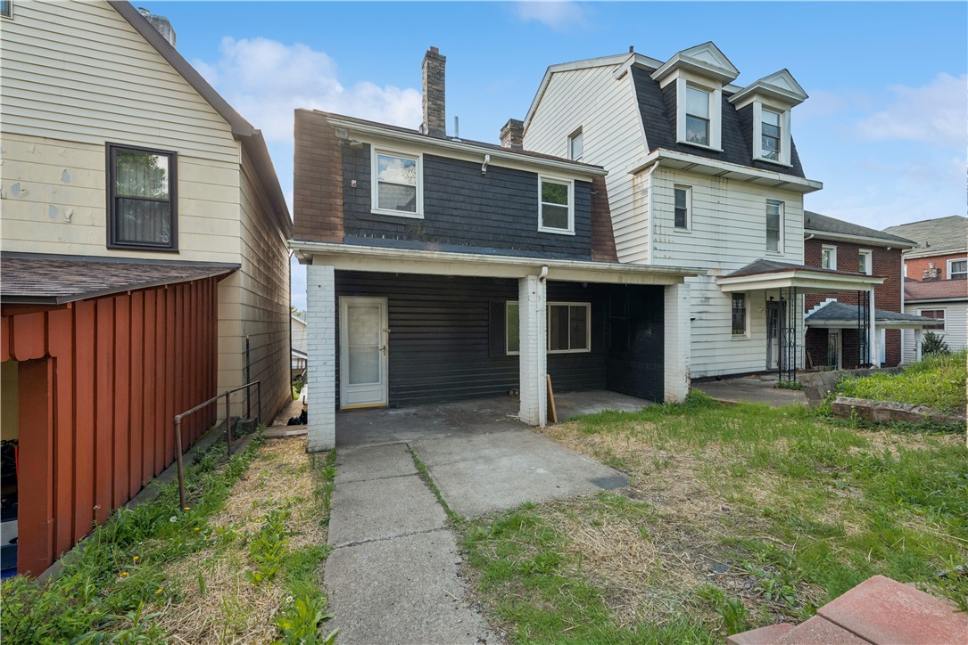 414 George St