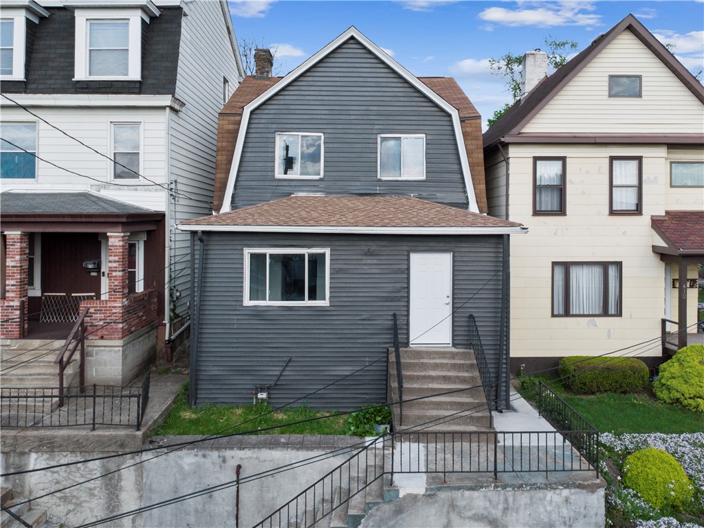 414 George St