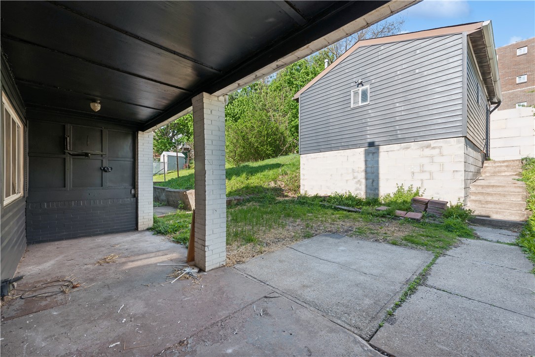 414 George St
