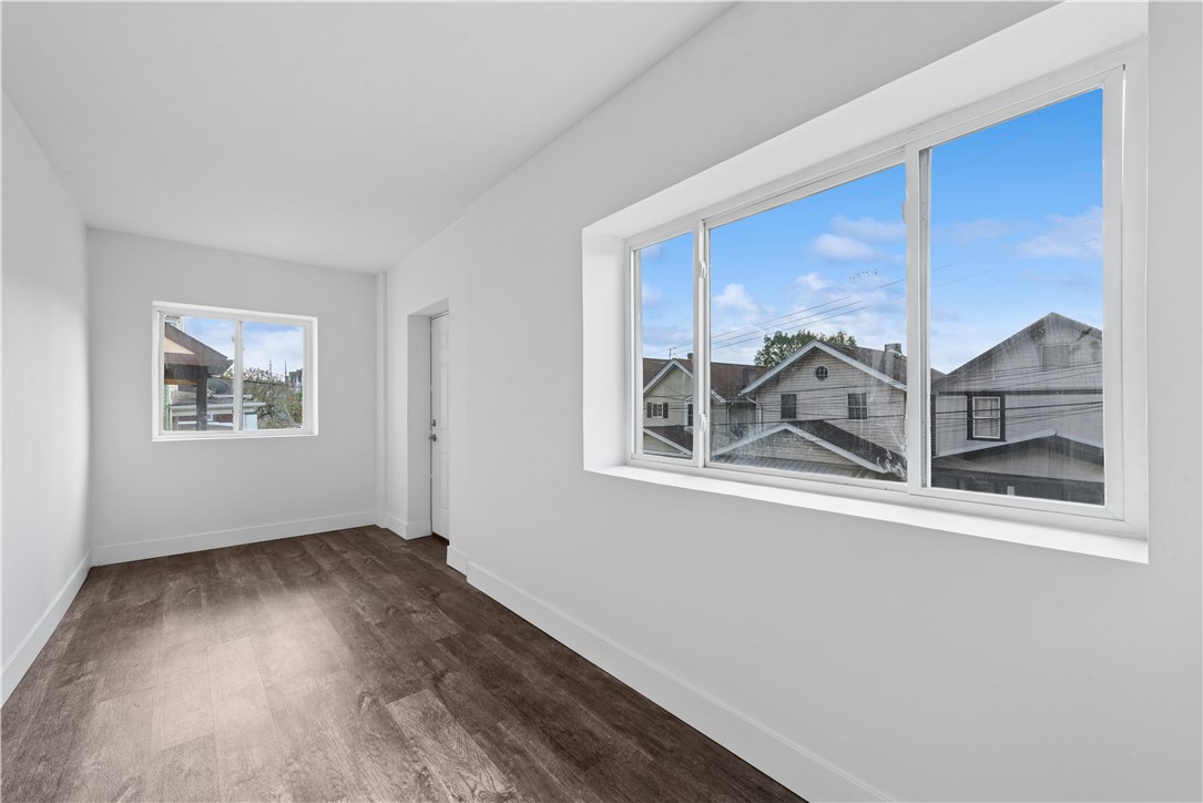 414 George St