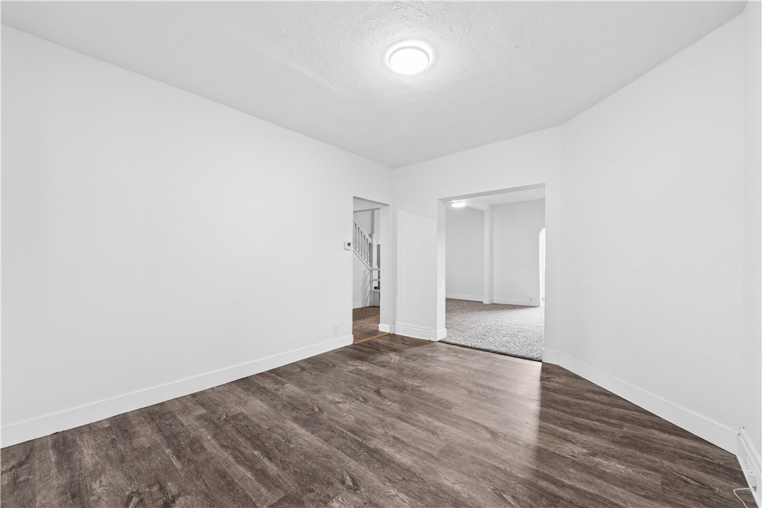414 George St