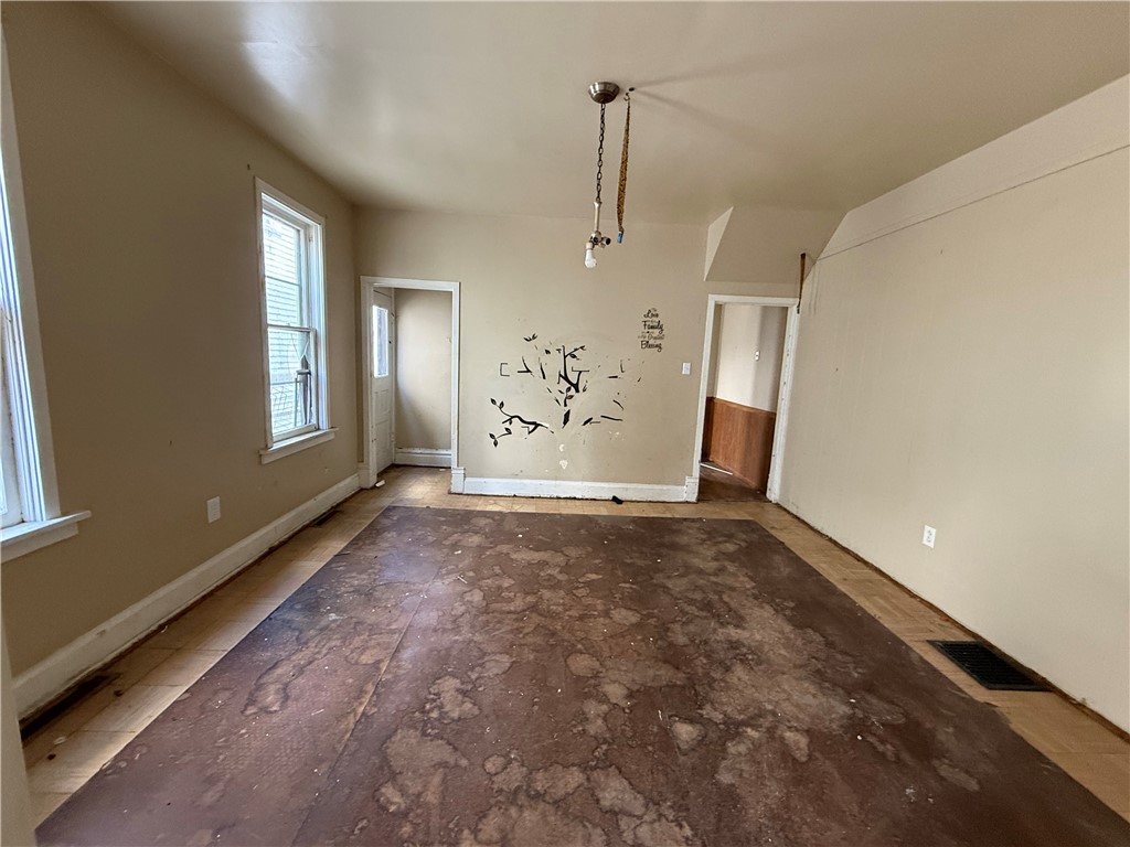 419 Bartram Ave