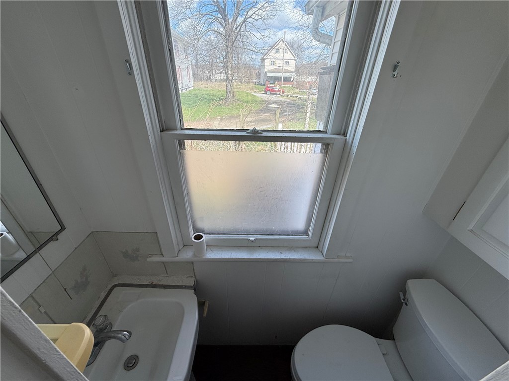 419 Bartram Ave