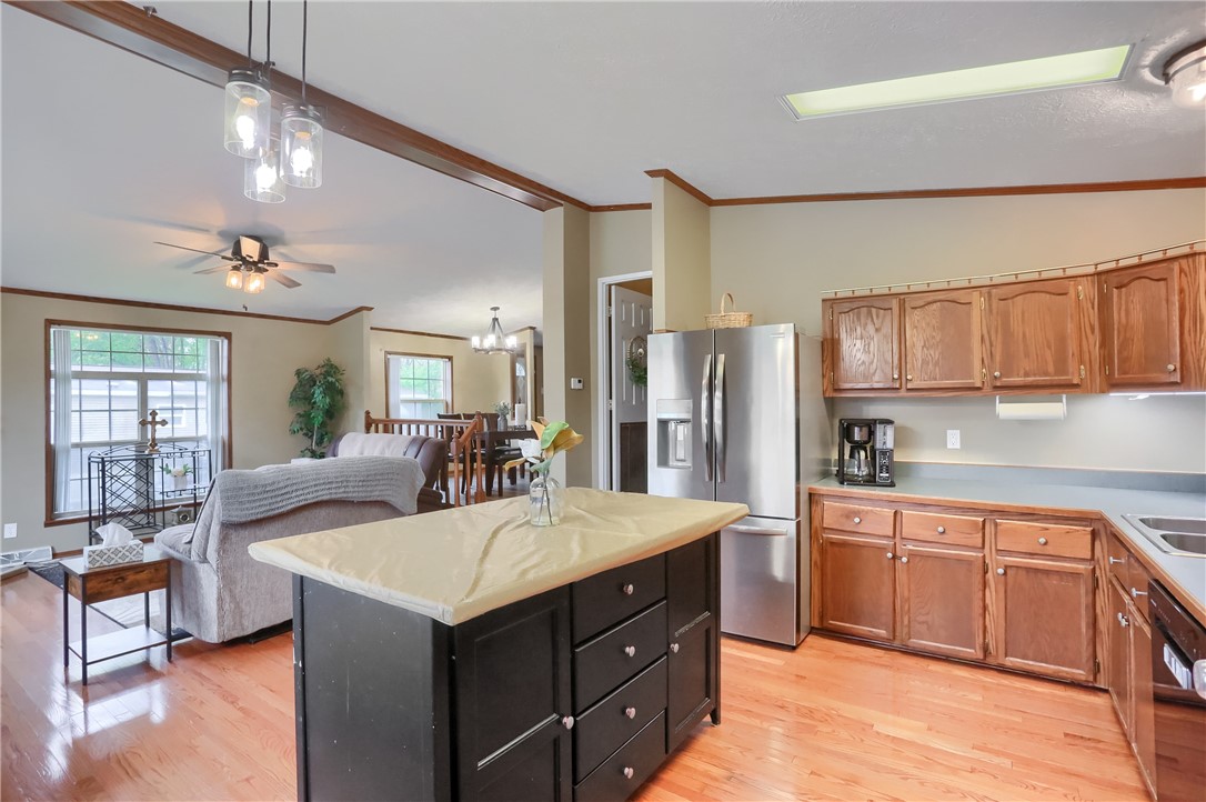 123 Merle Ln