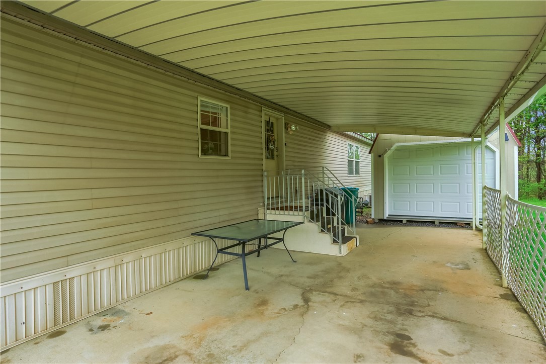 123 Merle Ln