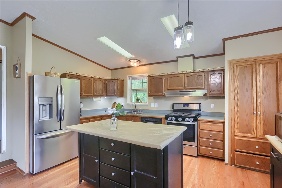 123 Merle Ln
