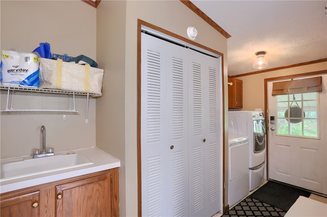 123 Merle Ln