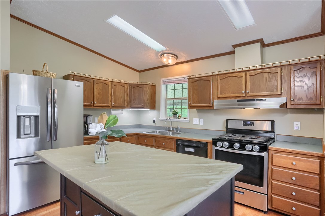123 Merle Ln
