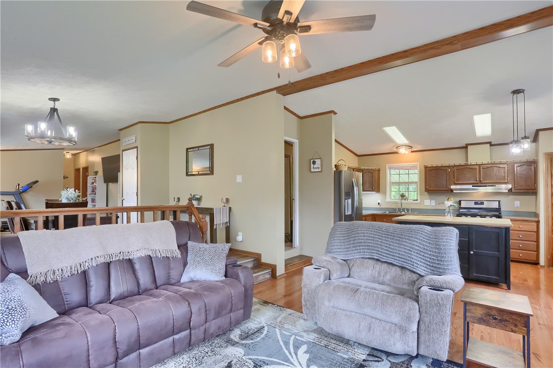 123 Merle Ln