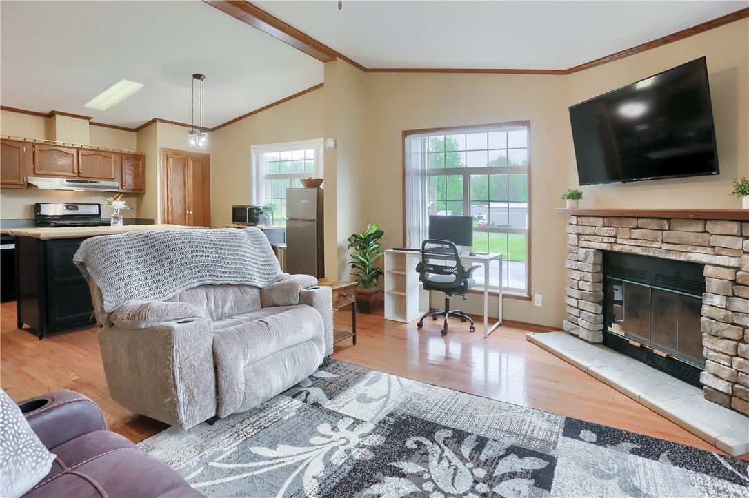 123 Merle Ln
