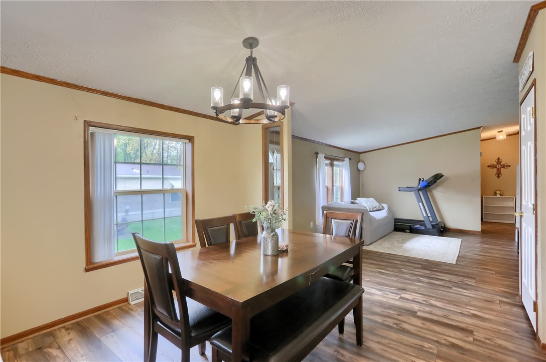 123 Merle Ln