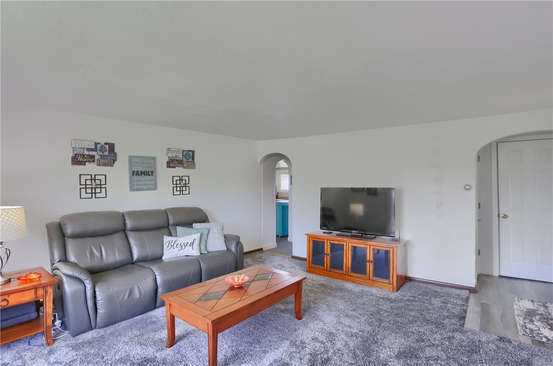 617 Bear Road