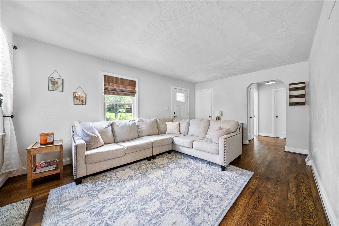 528 Glenrock Dr