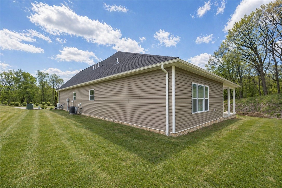 105 Deana Dr