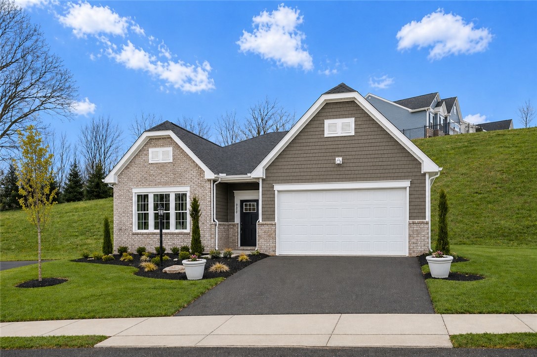 105 Deana Dr