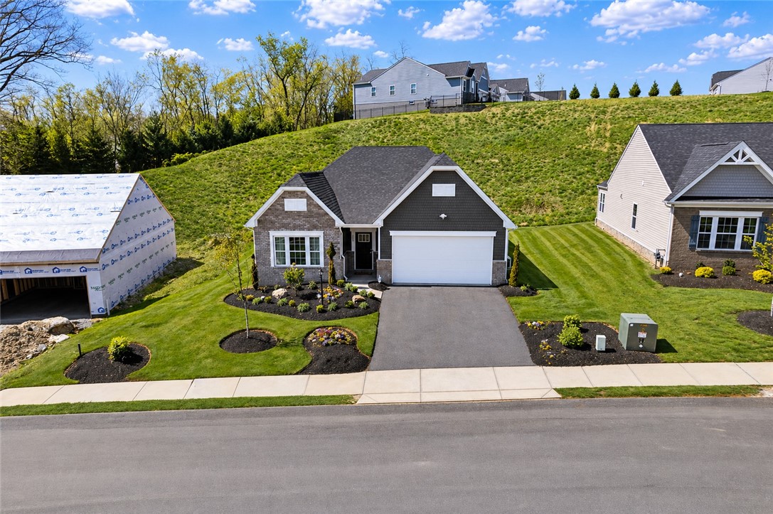 105 Deana Dr