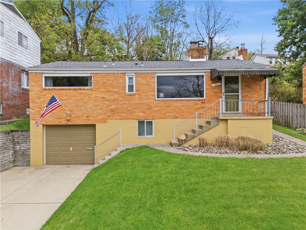 227 Minooka St
