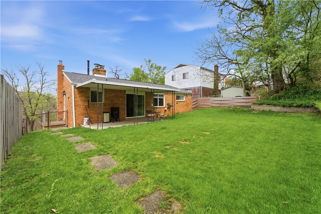 227 Minooka St