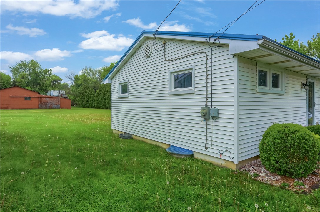 1211 Gale St