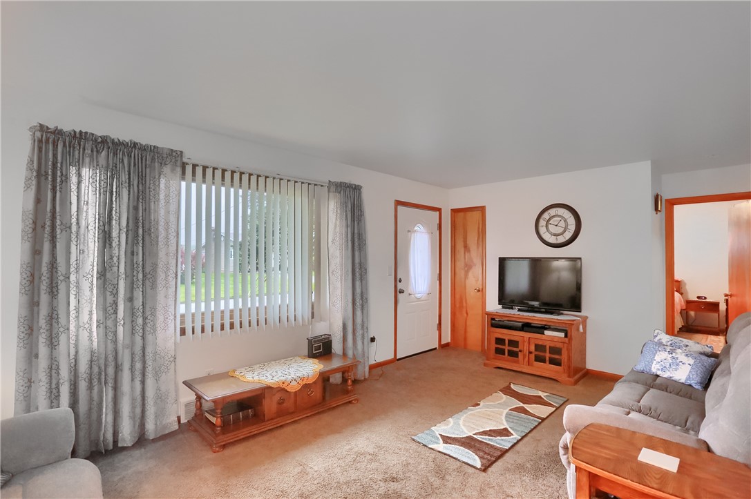 1211 Gale St
